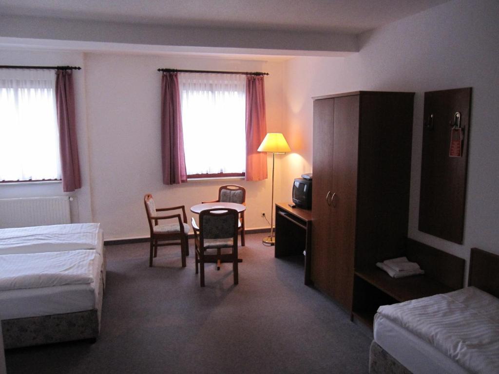 Hotel Am Kellerberg Trockenborn-Wolfersdorf Room photo