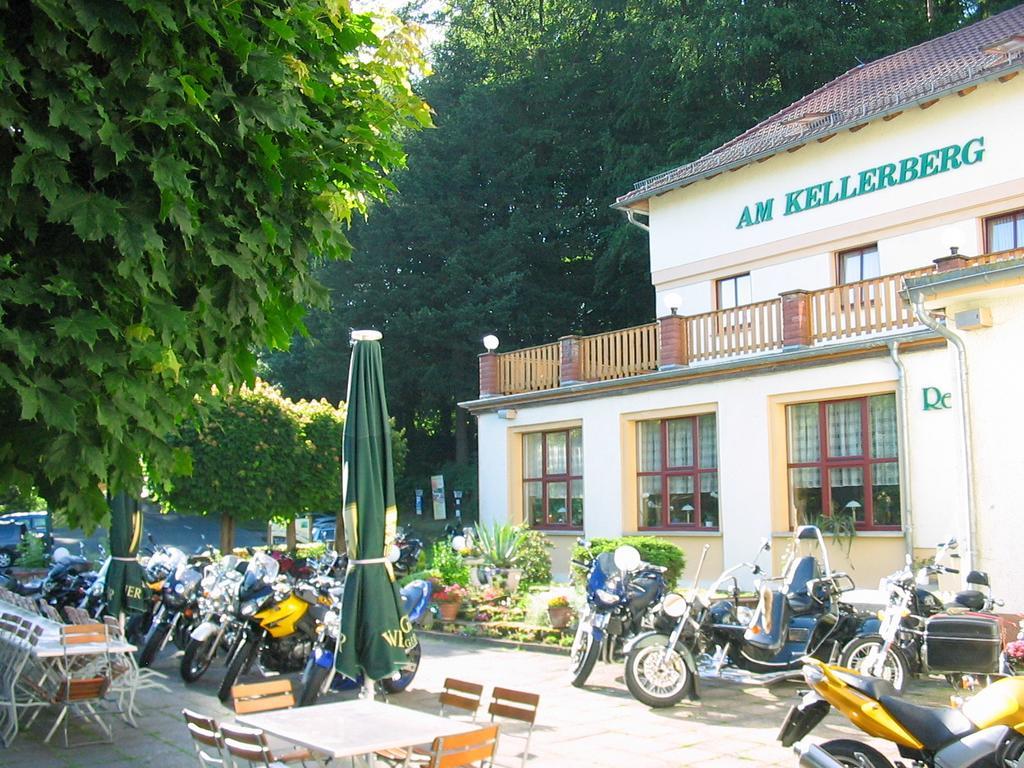 Hotel Am Kellerberg Trockenborn-Wolfersdorf Exterior photo
